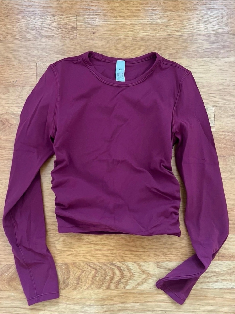 Lululemon Women’s Long Sleeve Ruched Plum Activewear Top Size 2